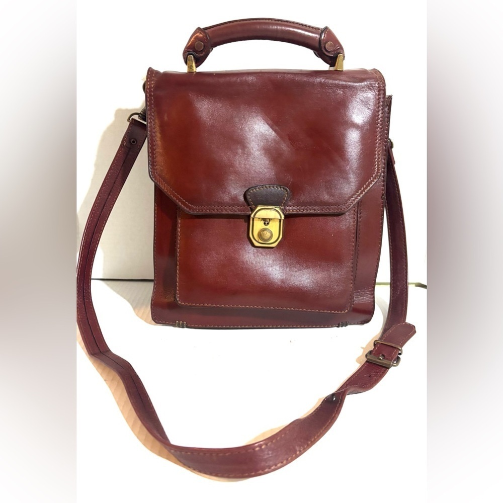 Vintage  unisex Elegant Brown Leather crossbody Men's Bag